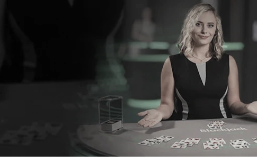 卡路士亨利,亮相皇馬巴,塞战,皇冠登录入口,皇冠平台,皇冠注册网址,皇冠app,皇冠官网,皇冠网站,皇冠网页版